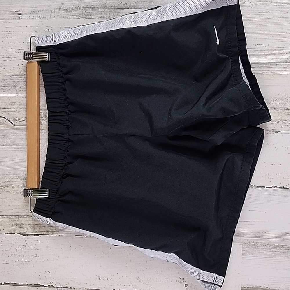 Nike Performance black white mesh athletic shorts elastic Size Small (4-6)